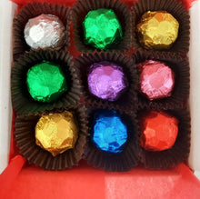 Load image into Gallery viewer, Luxury Belgian White Chocolates Filled with Beeshack Honey