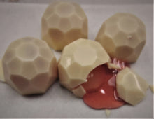Load image into Gallery viewer, Luxury Belgian White Chocolates Filled with Beeshack Honey

