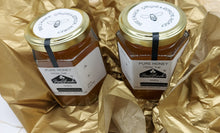 Load image into Gallery viewer, Ginger &amp; Lemon Infused Honey 227g Winter Warmer
